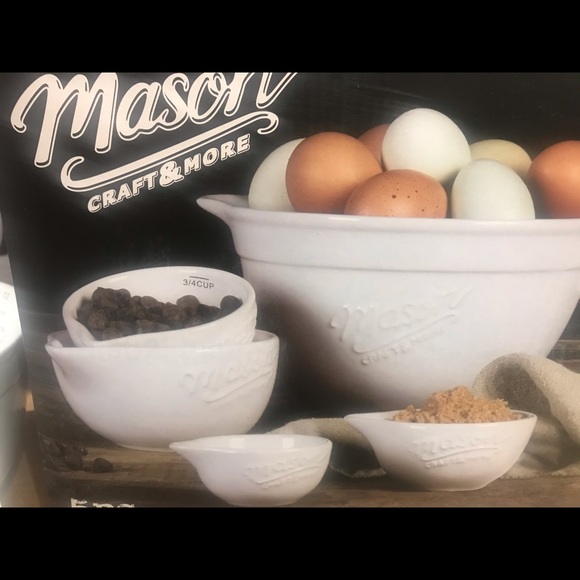 5 Pc Stoneware Batter Bowl & Measuring Cup Set - Picture 3 of 7